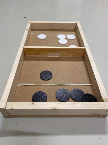 Strikkspill med 3D-printa brikker